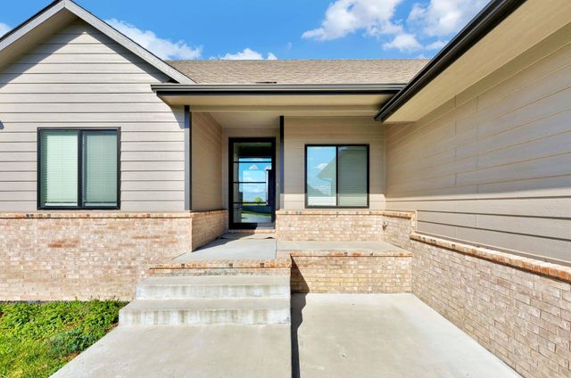 12037 E Bonita Ct, Wichita, KS 67207