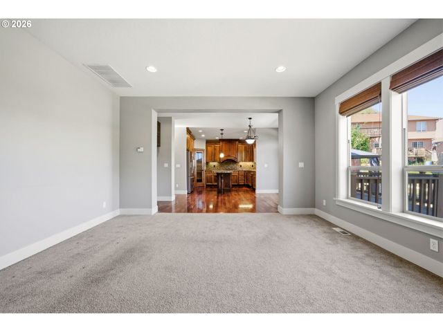 2234 Nw UTAH Ct, Camas, WA 98607