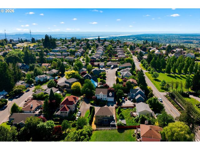 2234 Nw UTAH Ct, Camas, WA 98607