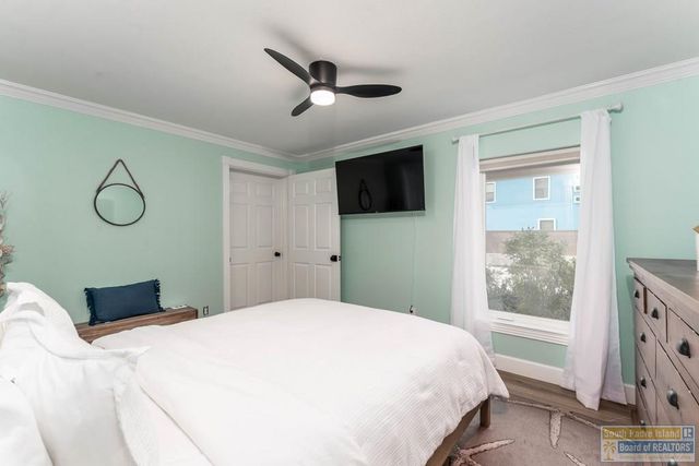 109 W Morningside Dr., South Padre Island, TX 78597