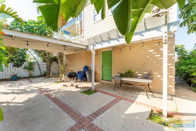 109 W Morningside Dr., South Padre Island, TX 78597