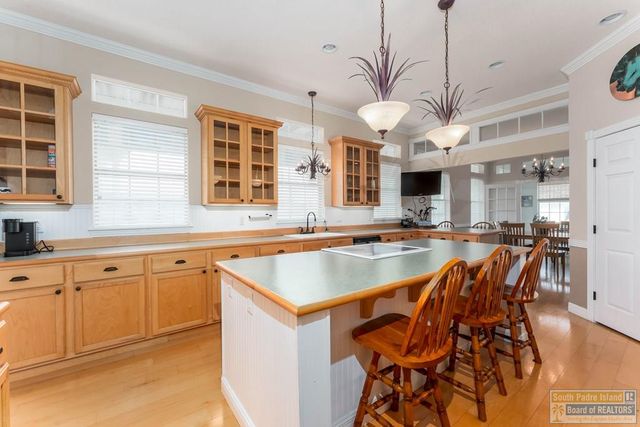 109 W Morningside Dr., South Padre Island, TX 78597