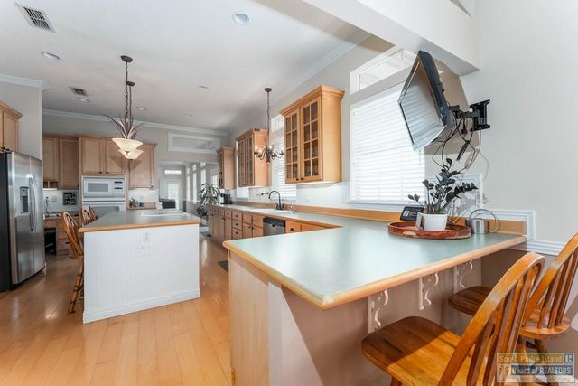 109 W Morningside Dr., South Padre Island, TX 78597