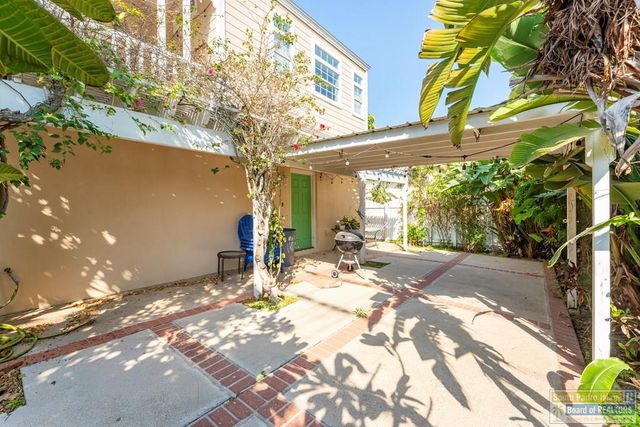 109 W Morningside Dr., South Padre Island, TX 78597