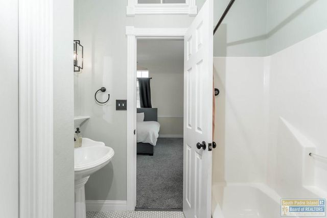 109 W Morningside Dr., South Padre Island, TX 78597