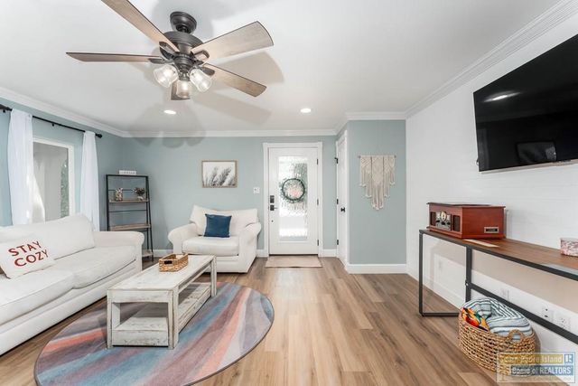 109 W Morningside Dr., South Padre Island, TX 78597