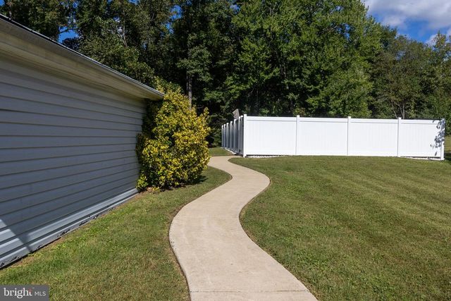 1321 CALEDON RD, King George, VA 22485