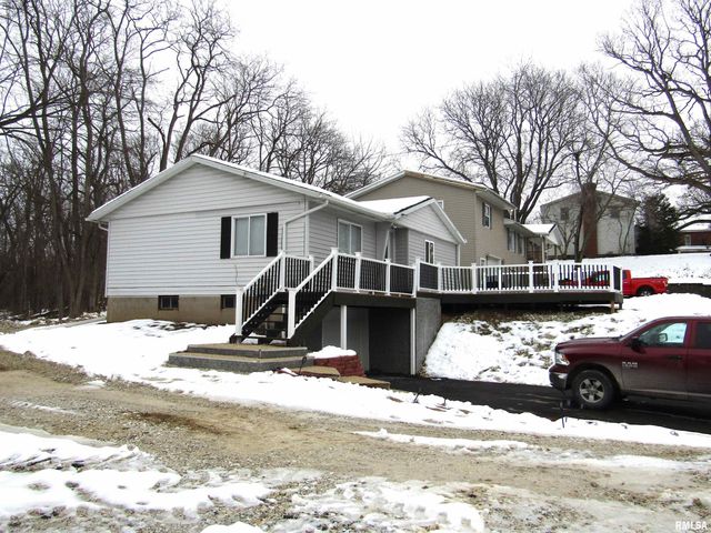 510 W MILTON Avenue, Lewistown, IL 61542