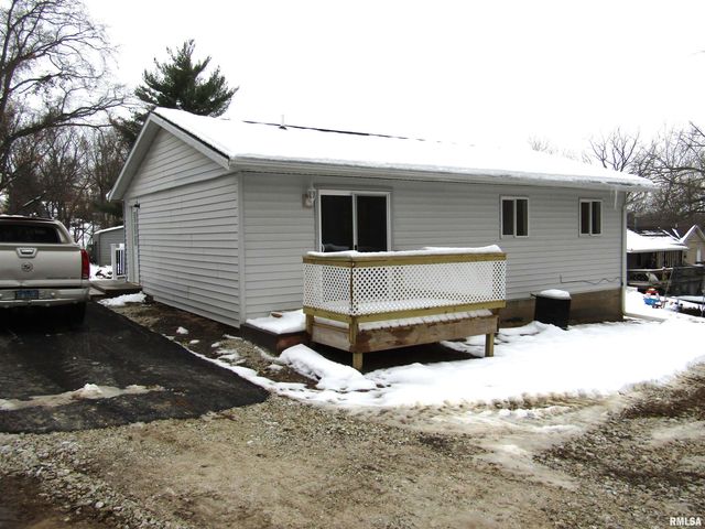 510 W MILTON Avenue, Lewistown, IL 61542