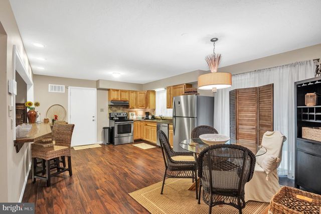 1525 SILVER RUN ROAD, Millville, NJ 08332