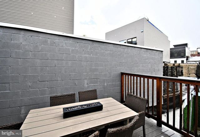 31 W WILDEY ST, Philadelphia, PA 19123