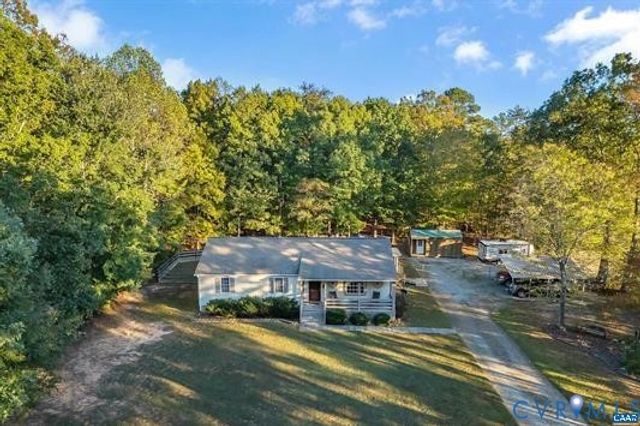 1211 Tisdale Rd, Louisa, VA 23093