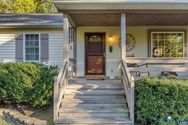 1211 Tisdale Rd, Louisa, VA 23093