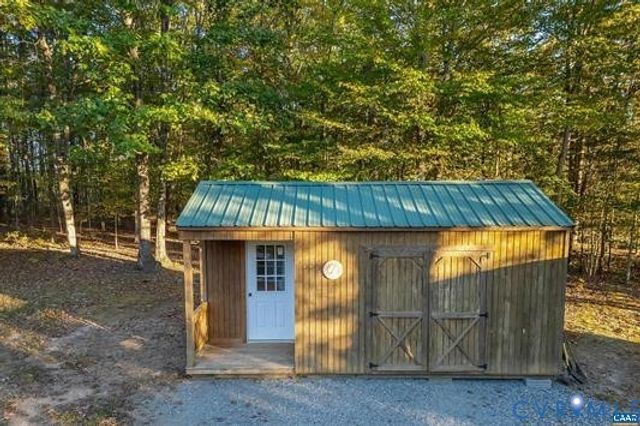 1211 Tisdale Rd, Louisa, VA 23093