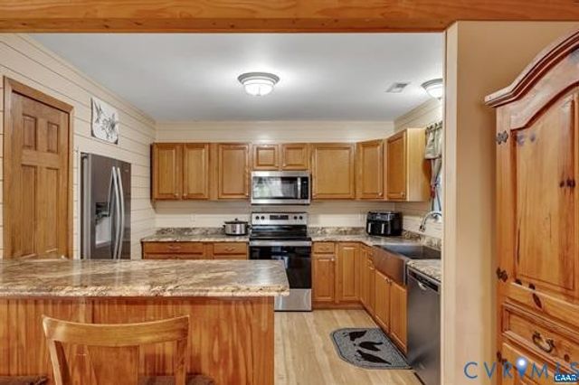 1211 Tisdale Rd, Louisa, VA 23093