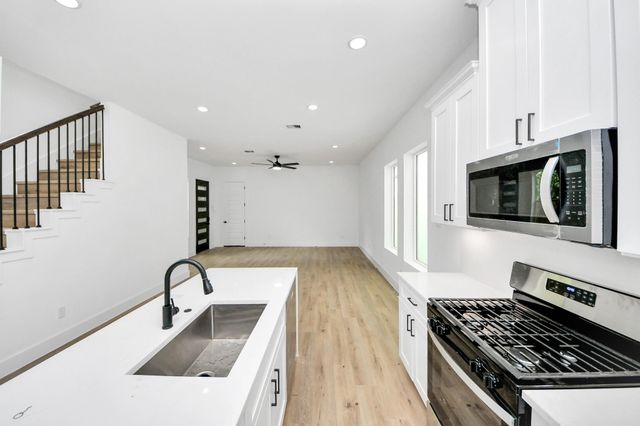 8313 Venus Street, Houston, TX 77088