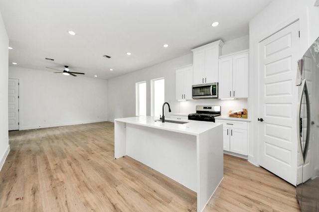 8313 Venus Street, Houston, TX 77088