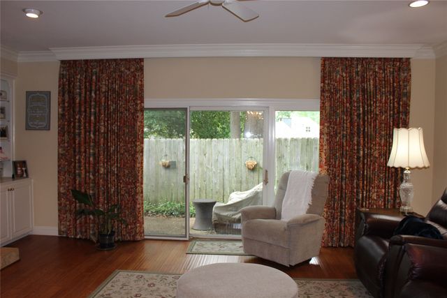 4739 Fairfield Avenue 4, Shreveport, LA 71106