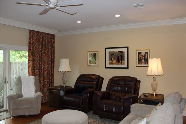 4739 Fairfield Avenue 4, Shreveport, LA 71106