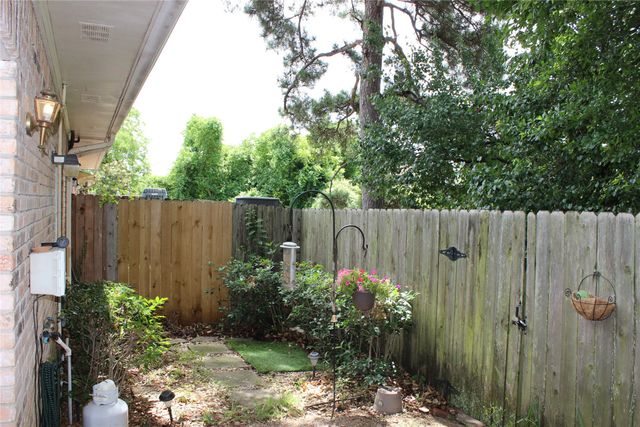 4739 Fairfield Avenue 4, Shreveport, LA 71106