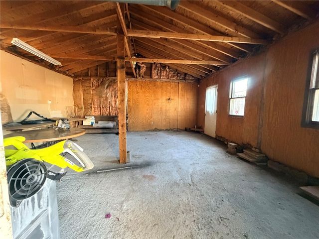 78 Koladyne Avenue, Gates, NY 14606