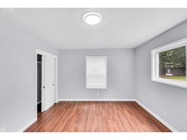 14125 Se DIVISION St, Portland, OR 97236