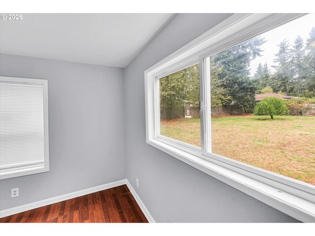 14125 Se DIVISION St, Portland, OR 97236