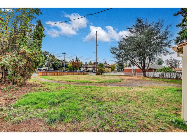 14125 Se DIVISION St, Portland, OR 97236