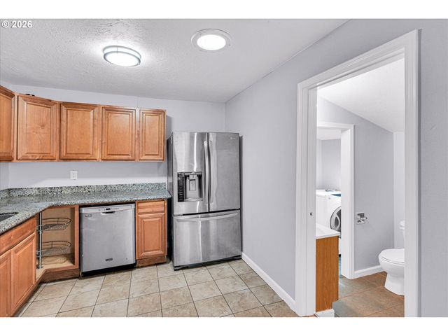 14125 Se DIVISION St, Portland, OR 97236