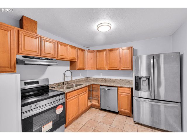 14125 Se DIVISION St, Portland, OR 97236