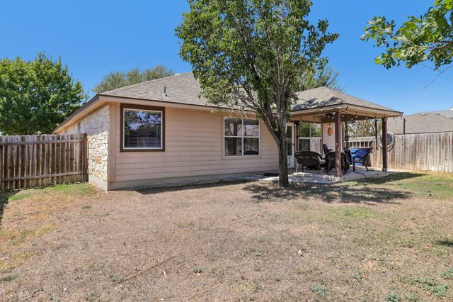 302 Lone Star BLVD, Hutto, TX 78634