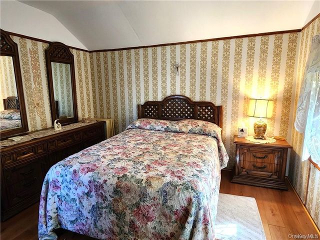 74 E Thompson Place, Smallwood, NY 12778