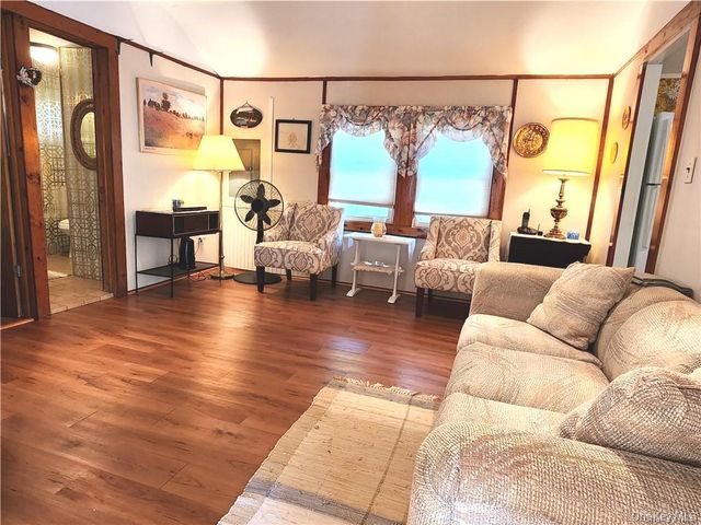 74 E Thompson Place, Smallwood, NY 12778