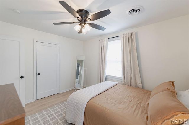 1231 Louisville Avenue, St Louis, MO 63139