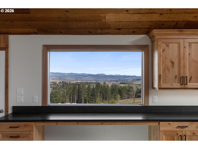 20750 STONE Rd, Sheridan, OR 97378