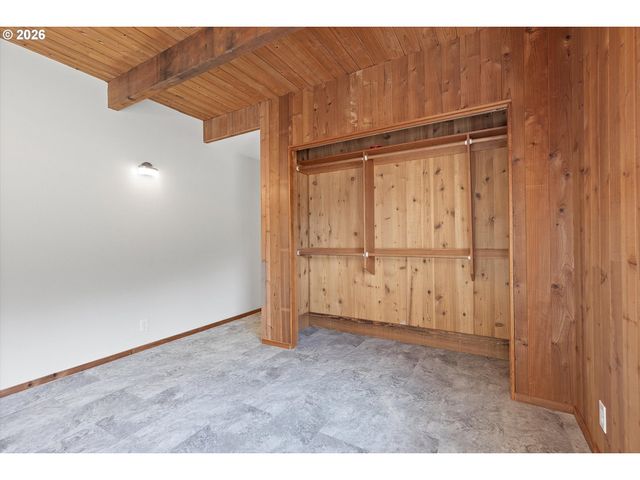 20750 STONE Rd, Sheridan, OR 97378