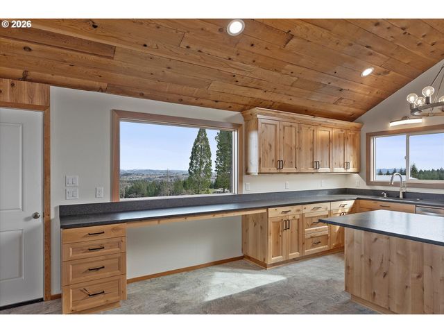 20750 STONE Rd, Sheridan, OR 97378