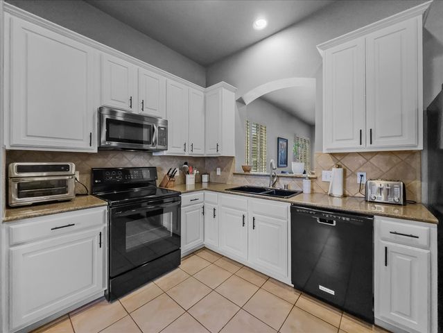 2829 Mott Street, Plano, TX 75025