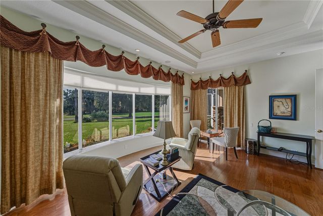 34052 AMERICANA AVENUE, Dade City, FL 33525