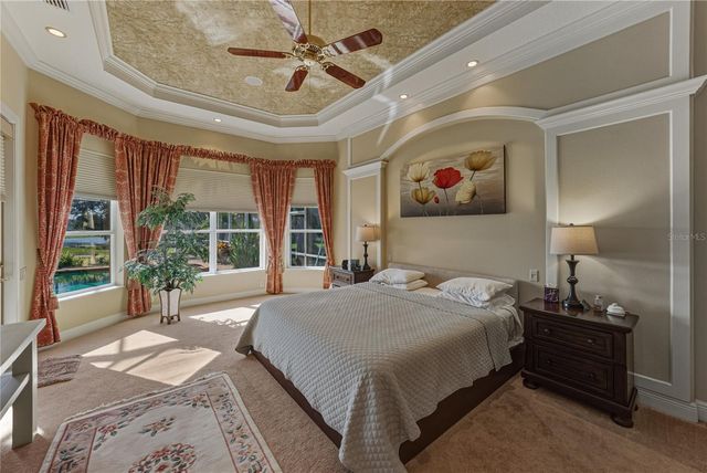 34052 AMERICANA AVENUE, Dade City, FL 33525