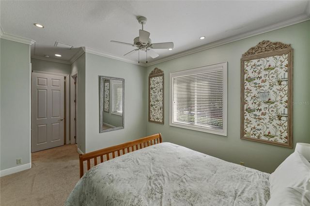 34052 AMERICANA AVENUE, Dade City, FL 33525