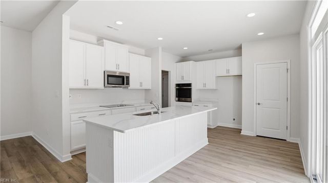 2400 Venture Way Unit A, Suffolk, VA 23434