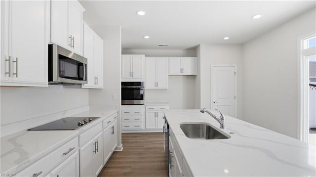 2400 Venture Way Unit A, Suffolk, VA 23434