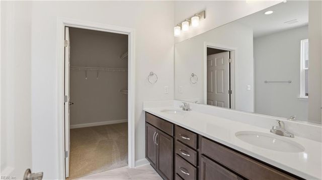 2400 Venture Way Unit A, Suffolk, VA 23434