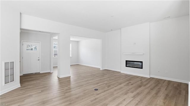 2400 Venture Way Unit A, Suffolk, VA 23434