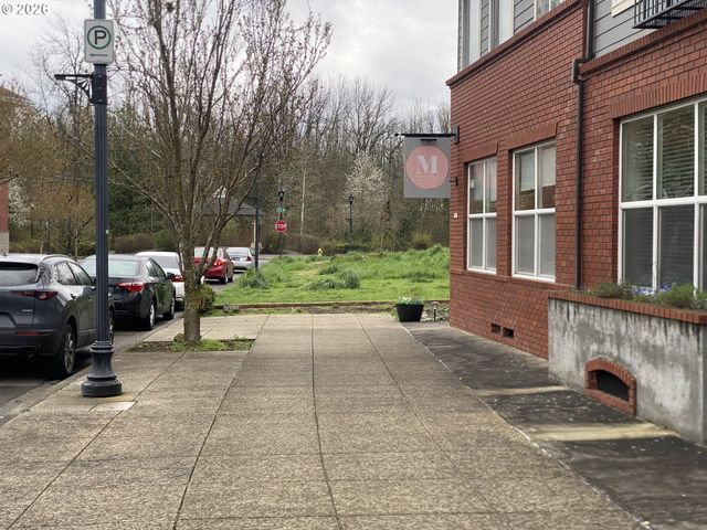 1305 Ne VILLAGE St, Fairview, OR 97024