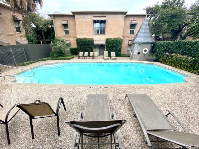 7711 Broadway Apt 9B, San Antonio, TX 78209