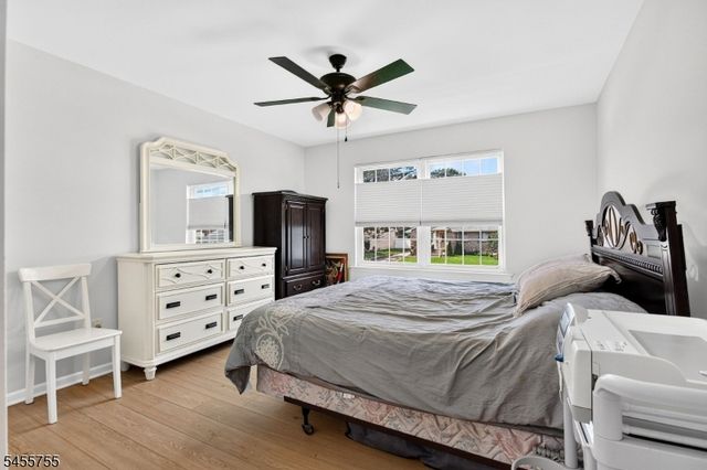 296 Remsen Ave, Woodbridge Twp., NJ 07001