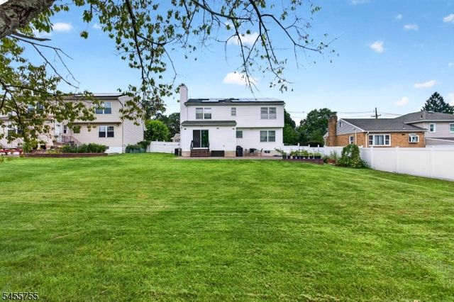 296 Remsen Ave, Woodbridge Twp., NJ 07001