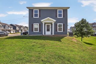200 Renwick Dr, La Vergne, TN 37086